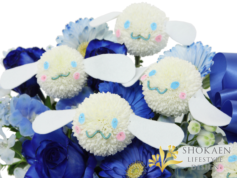 花畑であそぶ♪子犬たちのアレンジメント（W/BL）4